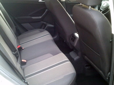 Volkswagen T-Roc 1.0 TSI 115 CV Style BlueMotion Technology (9)