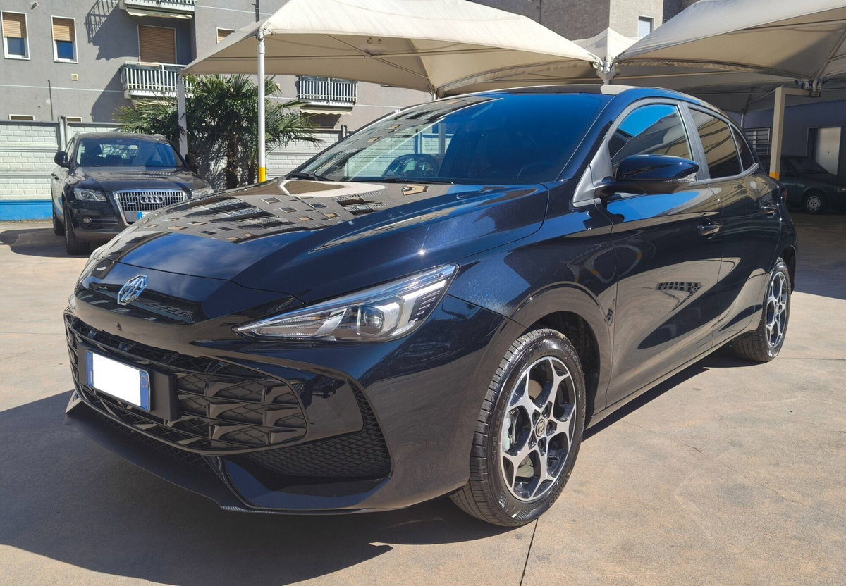 Mg MG3 1.5 hybrid+ Luxury auto (2)
