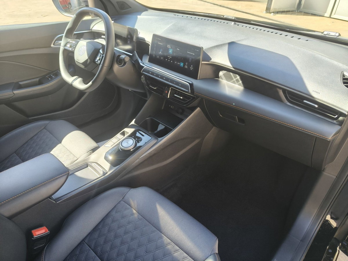 Mg MG3 1.5 hybrid+ Luxury auto (8)