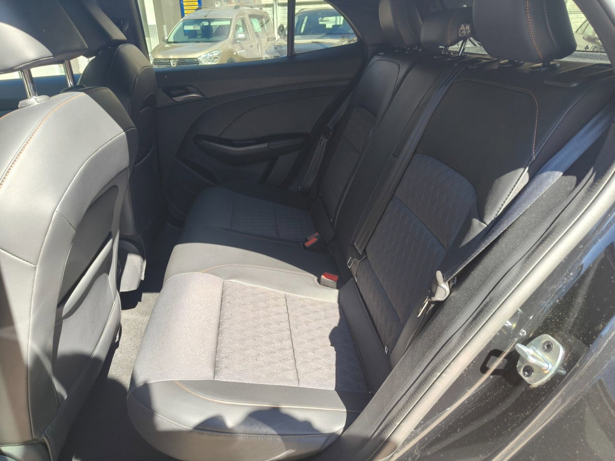 Mg MG3 1.5 hybrid+ Luxury auto (9)