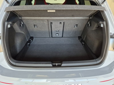 Volkswagen Golf 2.0 TSI GTI (14)