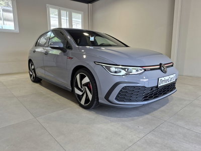 Volkswagen Golf 2.0 TSI GTI (8)