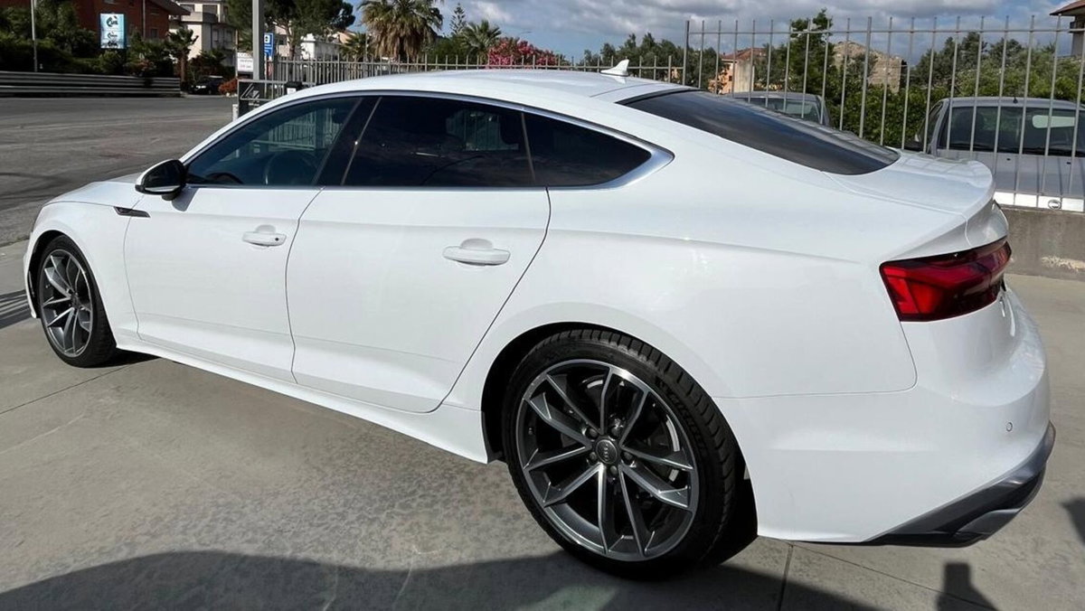 Audi A5 Sportback 40 TDI S tronic S line edition (2)