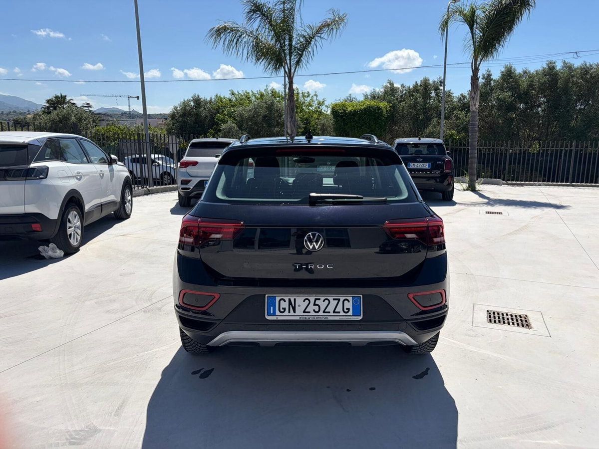 Volkswagen T-Roc 2.0 tdi Life 115cv (5)
