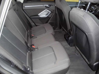 Audi Q3 35 TDI quattro S tronic Business Advanced (11)
