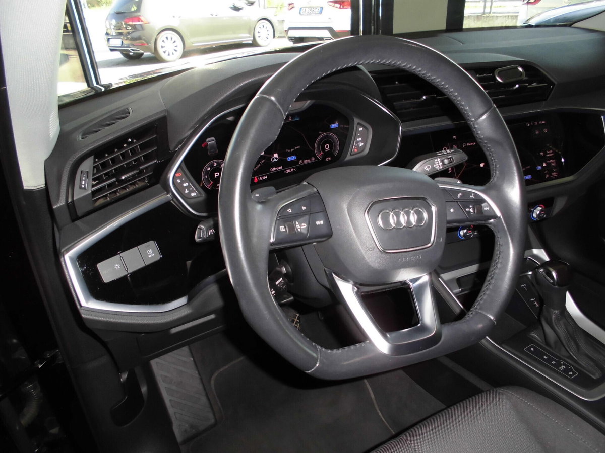 Audi Q3 35 TDI quattro S tronic Business Advanced (14)