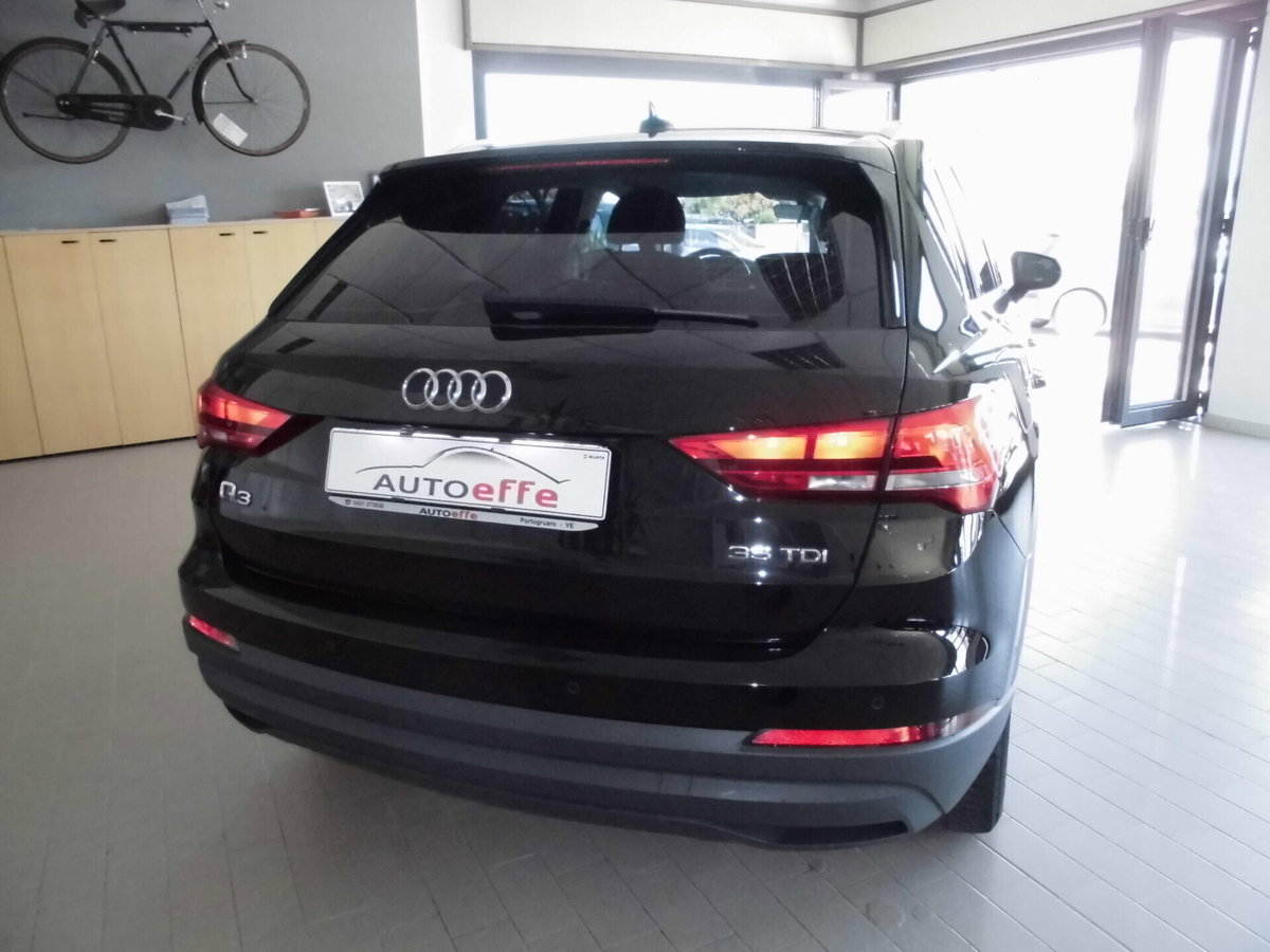 Audi Q3 35 TDI quattro S tronic Business Advanced (4)