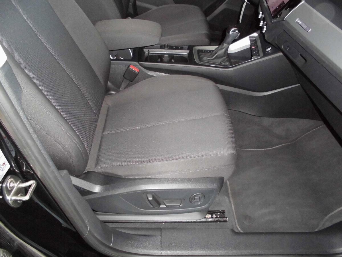 Audi Q3 35 TDI quattro S tronic Business Advanced (8)