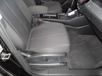 Audi Q3 35 TDI quattro S tronic Business Advanced (8)