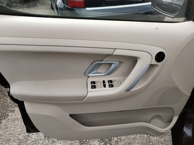 Skoda Roomster 16V Sport (10)