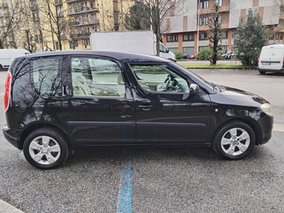 Skoda Roomster 16V Sport (6)