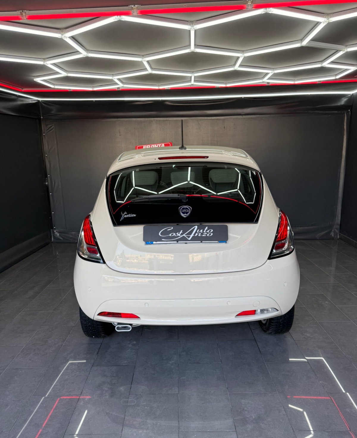 Lancia Ypsilon 1.3 MJT 16V 95 CV 5 porte S&S Platinum (6)