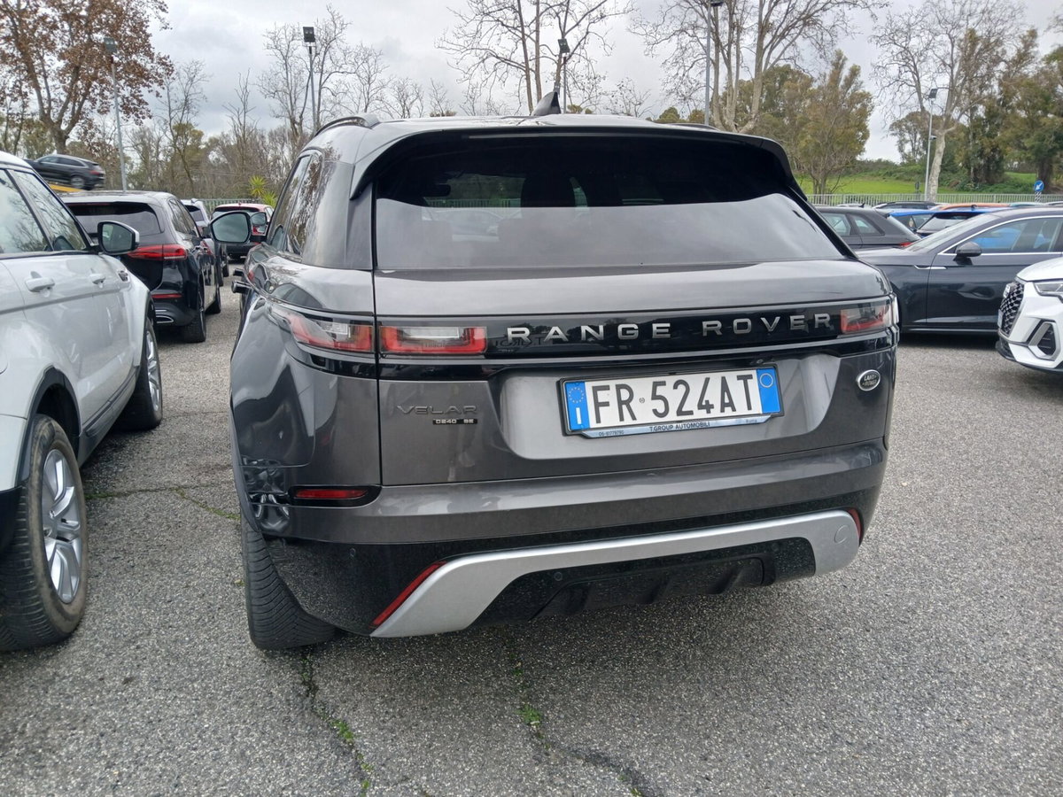 Land Rover Range Rover Velar 2.0D I4 240 CV HSE (4)