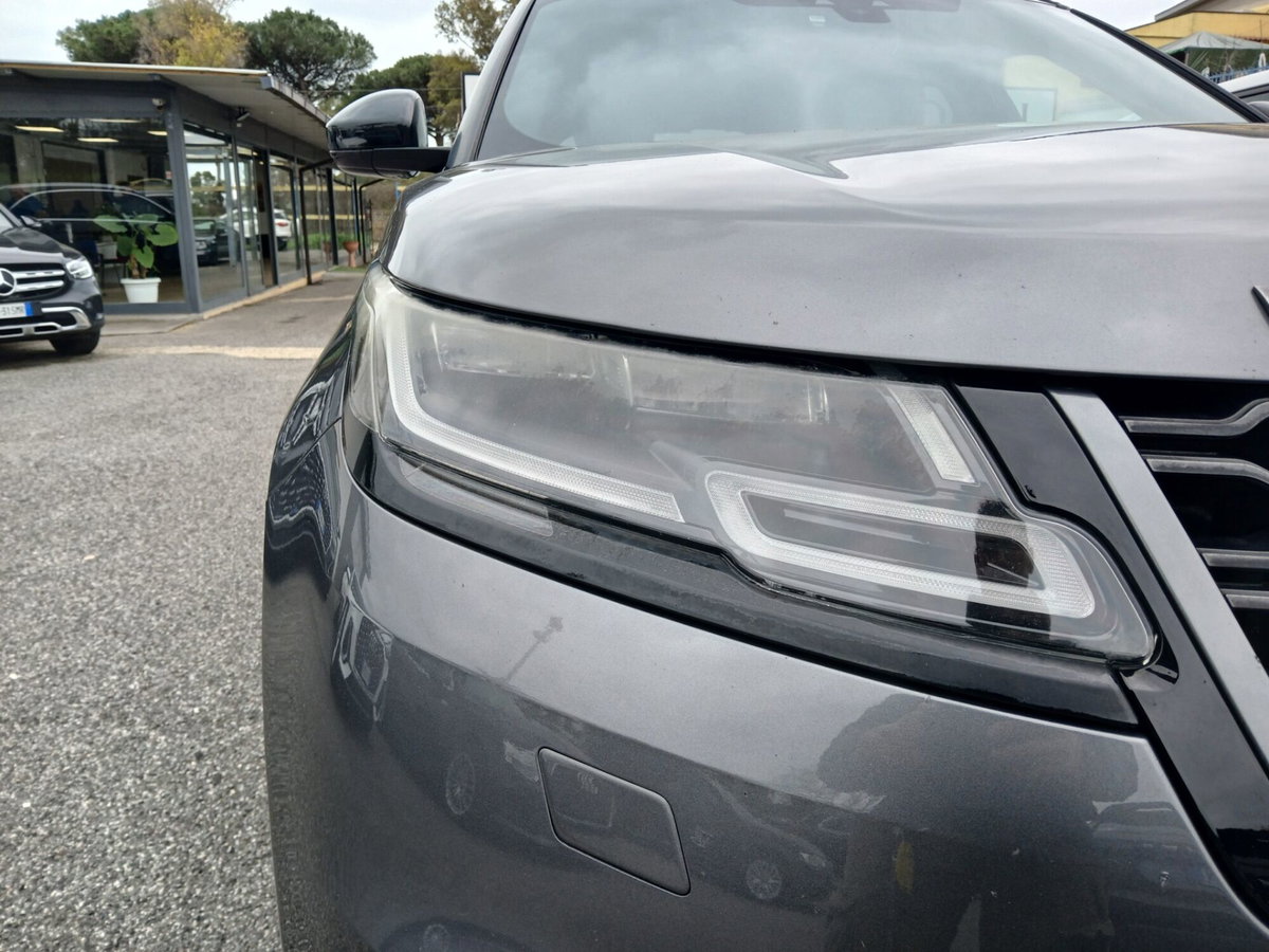 Land Rover Range Rover Velar 2.0D I4 240 CV HSE (8)