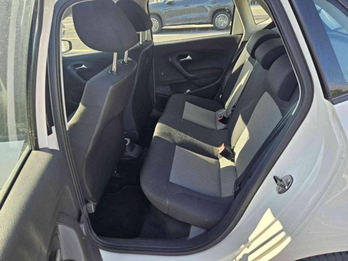 Volkswagen Polo 1.2 TDI DPF 5 p. Comfortline (13)