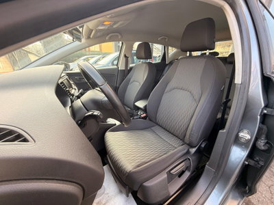 SEAT Leon 1.4 TGI 5p. Style (12)