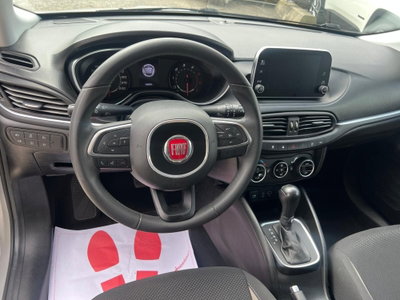 Fiat Tipo Station Wagon Tipo 1.6 Mjt S&S DCT SW Lounge (9)
