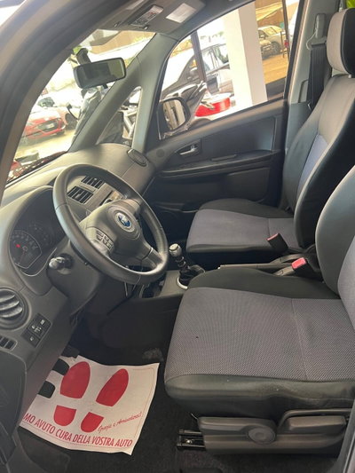 Fiat Sedici 1.9 MJT 4x4 Emotion (8)