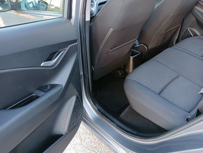 Hyundai ix20 1.6 CRDI 115 CV Style (12)