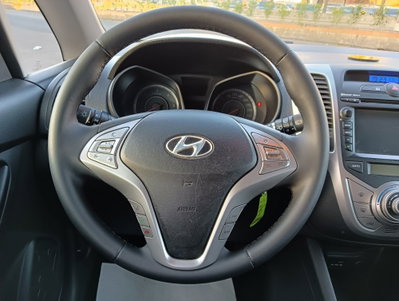 Hyundai ix20 1.6 CRDI 115 CV Style (9)