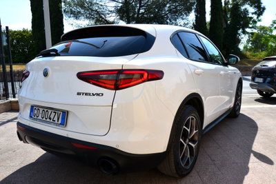 Alfa Romeo Stelvio Stelvio 2.2 Turbodiesel 190 CV AT8 Q4 Sprint (5)