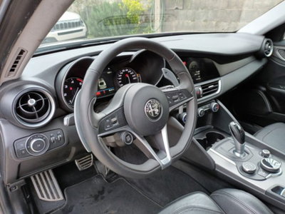 Alfa Romeo Giulia 2.2 Turbodiesel 210 CV AT8 AWD Q4 Veloce (8)