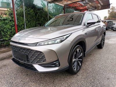 Mg HS 1.5 Luxury auto (2)