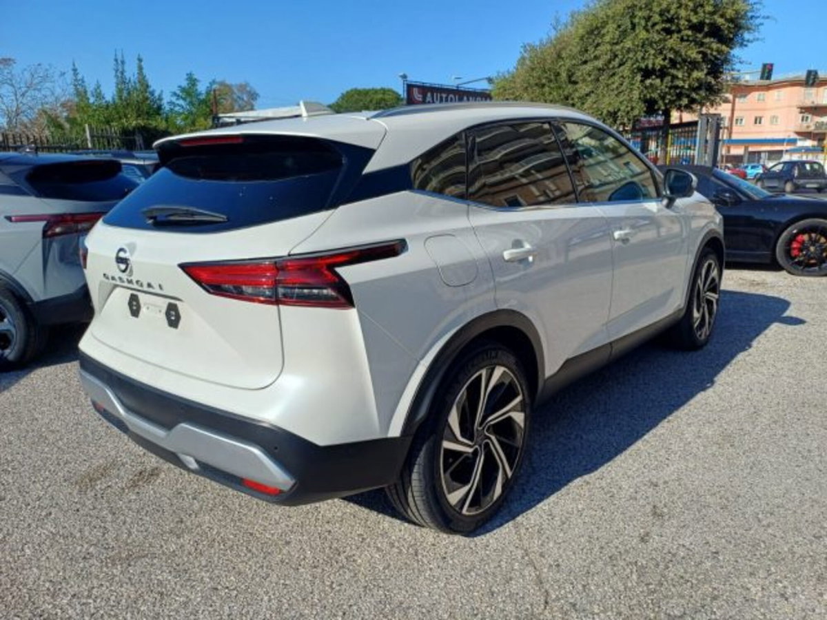 Nissan Qashqai 1.3 mhev Tekna 2wd 158cv (3)