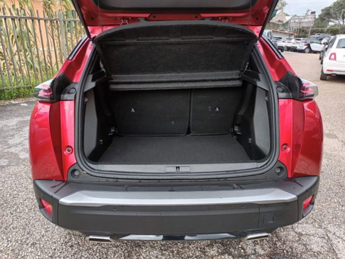 Peugeot 2008 PureTech 130 S&S EAT8 Allure Pack (15)