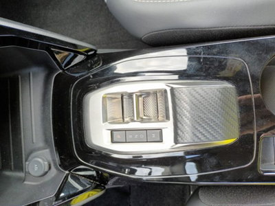 Peugeot 2008 50 kWh Allure (15)