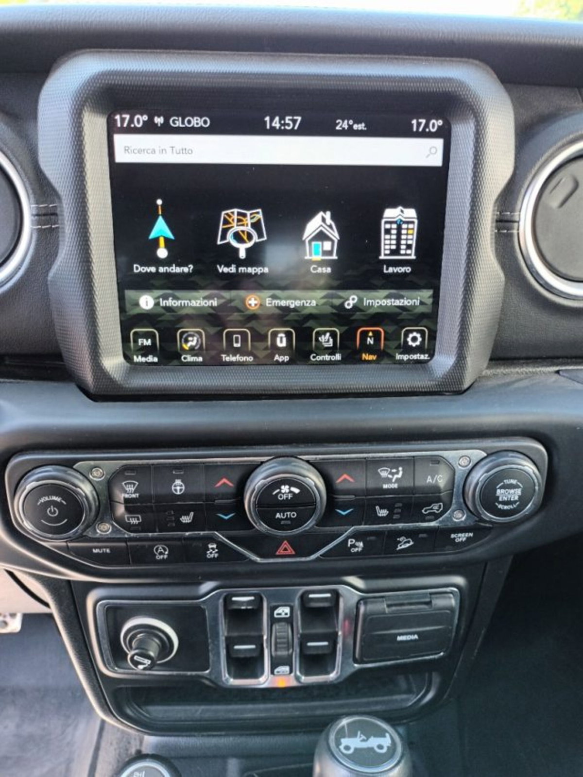 Jeep Wrangler Unlimited 2.2 Mjt II Sahara (10)
