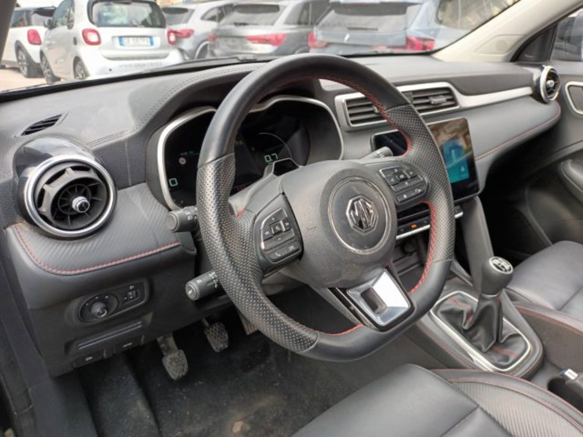 Mg ZS ZS 1.5 Luxury (8)