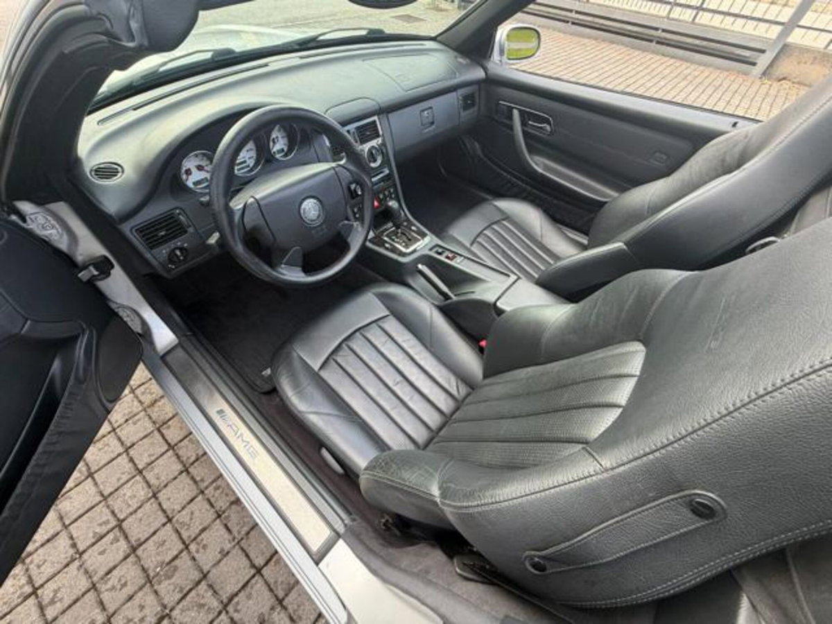 Mercedes-Benz SLK 32 Kompressor cat AMG (11)