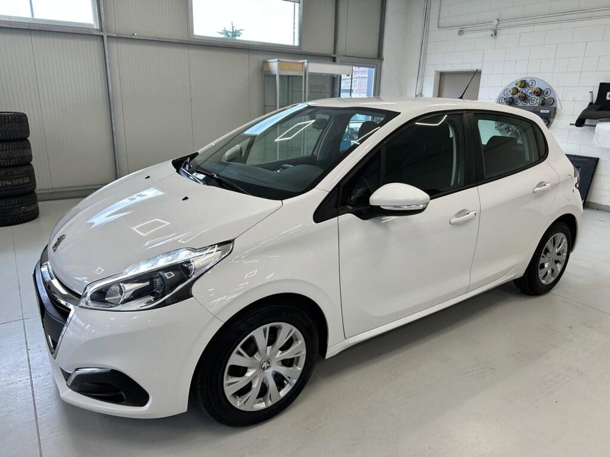 Peugeot 208 82 5 porte Active