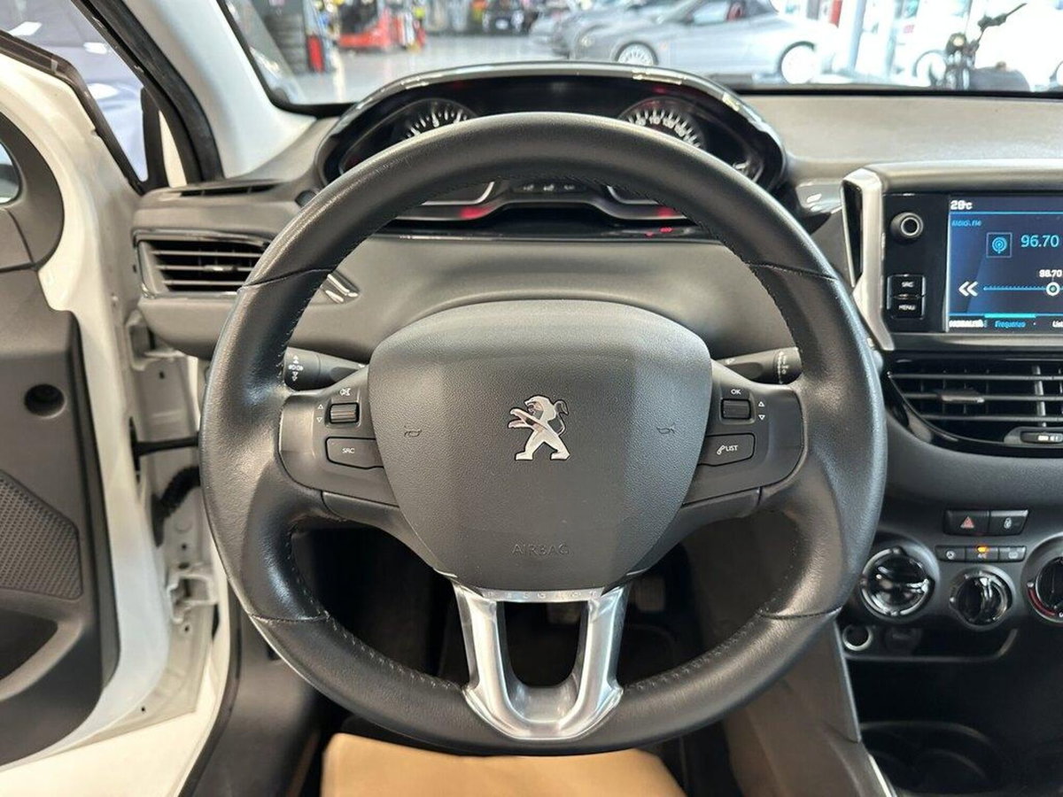 Peugeot 208 82 5 porte Active (10)