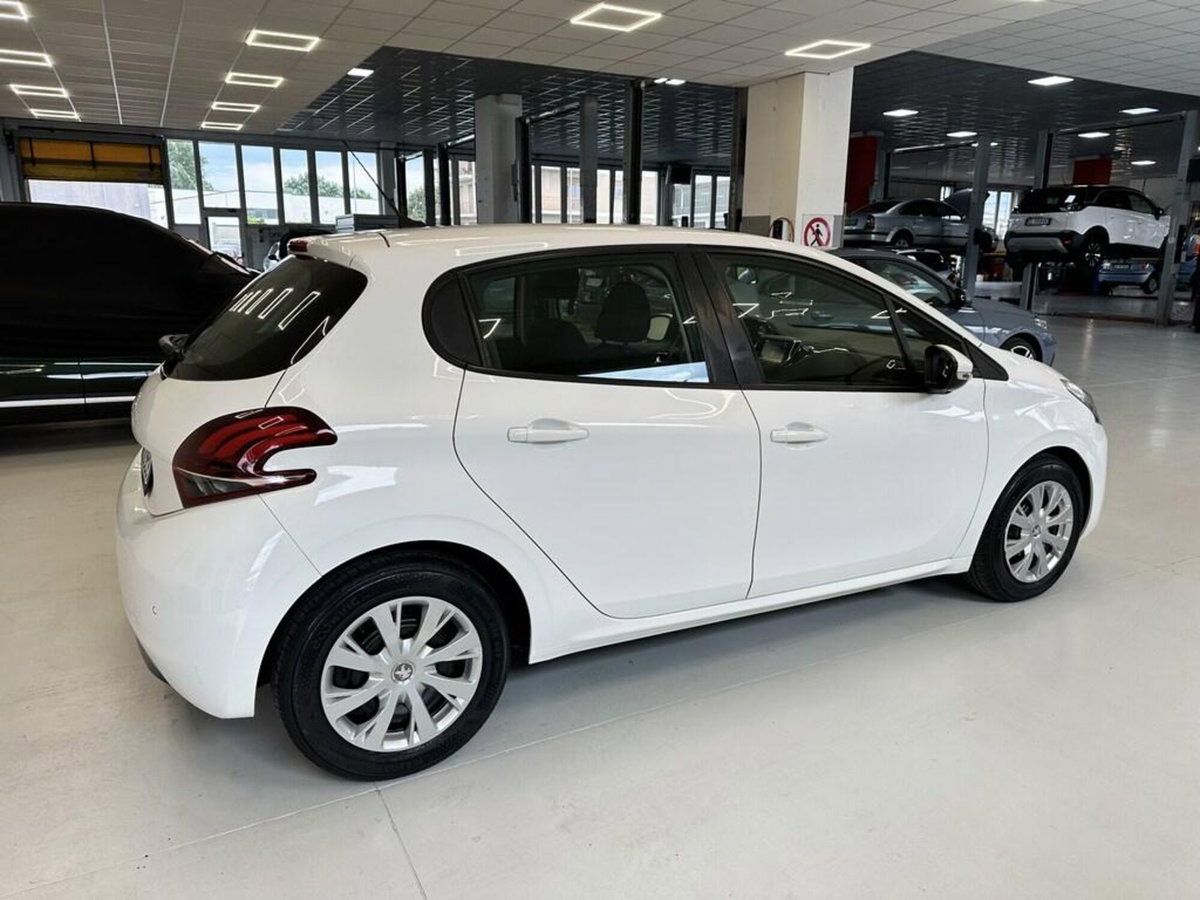Peugeot 208 82 5 porte Active (3)