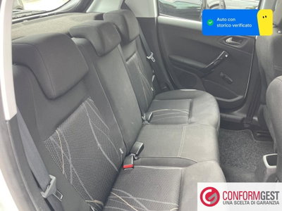 Peugeot 208 HDi 68 CV 5 porte Allure (10)