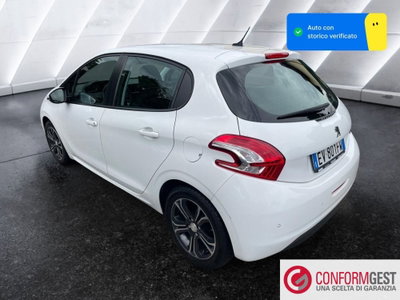 Peugeot 208 HDi 68 CV 5 porte Allure (4)