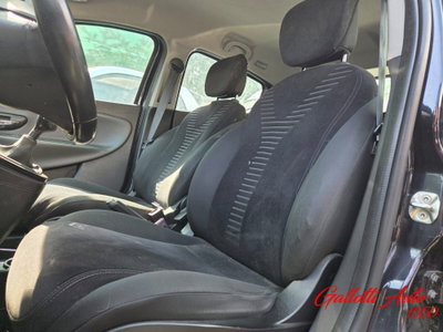 Lancia Ypsilon 0.9 TwinAir 85 CV 5 porte S&S DFN Gold (6)