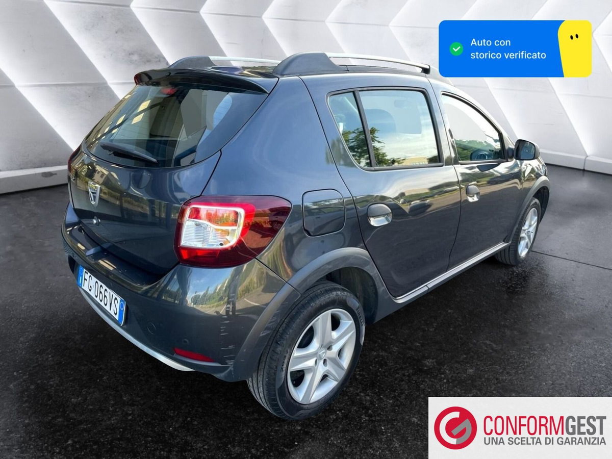 Dacia Sandero Stepway 1.5 dCi 8V 90CV (4)