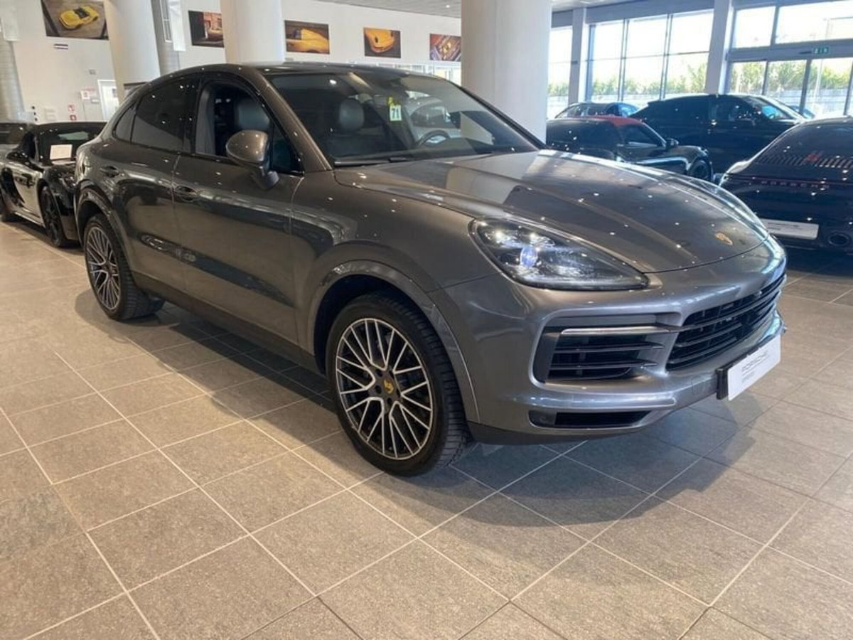 Porsche Cayenne 3.0 V6 (2)