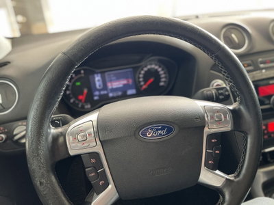 Ford Mondeo Station Wagon 2.0 TDCi 163 CV Station Wagon Titanium (12)