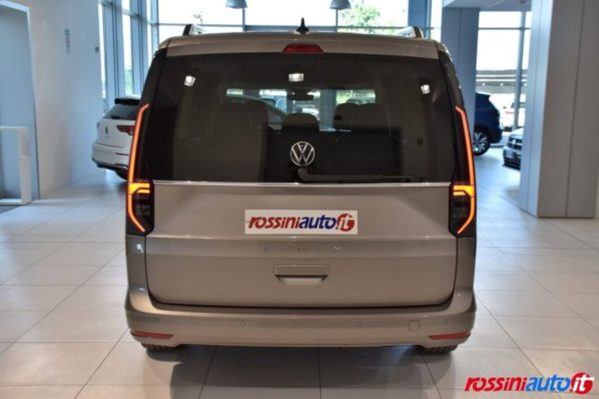 Volkswagen Caddy 2.0 TDI 122 CV Style Maxi (4)