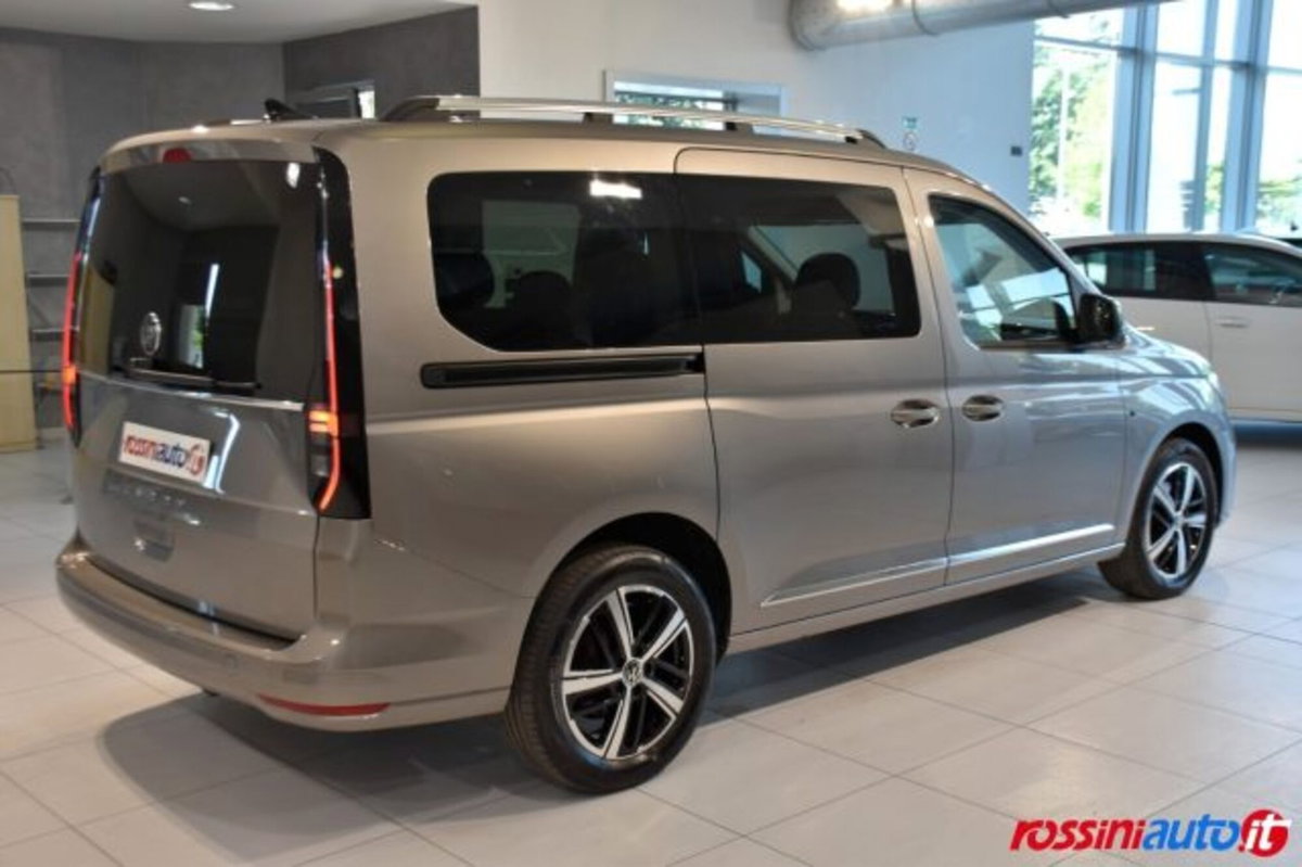 Volkswagen Caddy 2.0 TDI 122 CV Style Maxi (5)