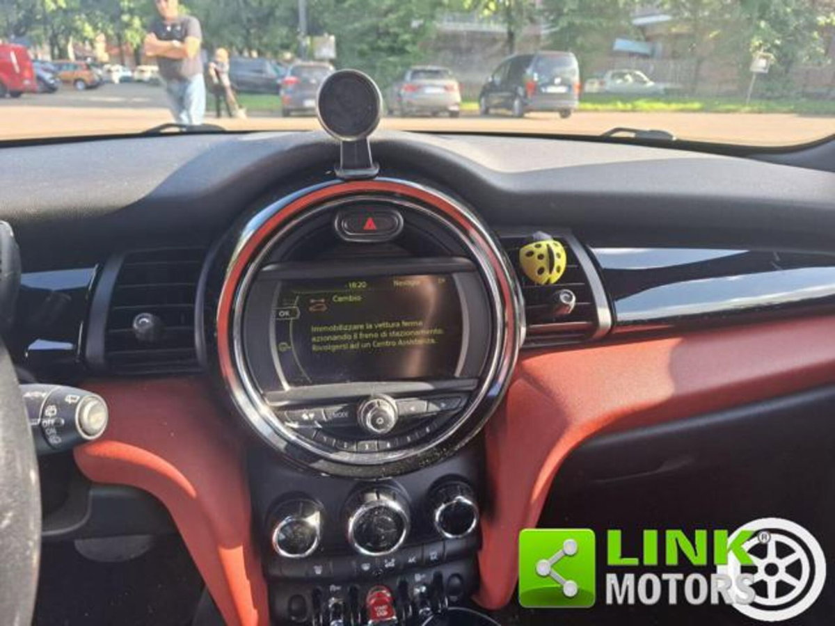 MINI Mini 1.5 Cooper D (11)
