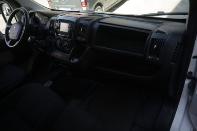 Peugeot Boxer Furgone 333 2.0 BlueHDi/130CV FAP PM-TM Combi Premium (3)