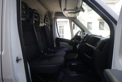 Peugeot Boxer Furgone 333 2.0 BlueHDi/130CV FAP PM-TM Combi Premium (6)