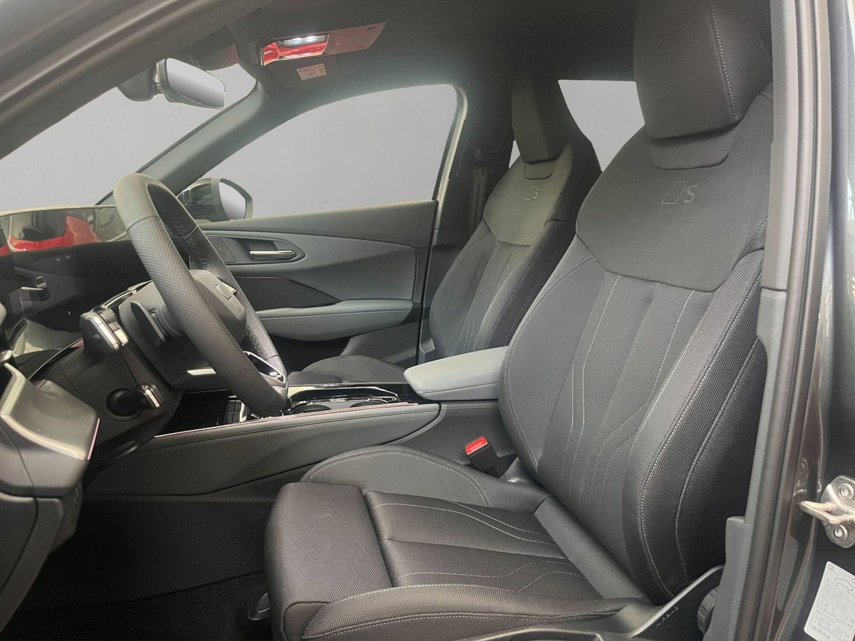 Audi Q3 1.5 tfsi mhev S line edition 150cv s-tronic (12)