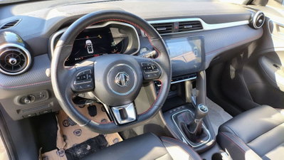 Mg ZS (2021-->) ZS 1.0T-GDI aut. Comfort (8)