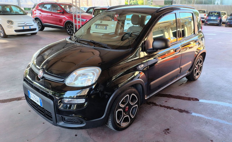 Fiat Panda 1.0 FireFly S&S Hybrid City Cross